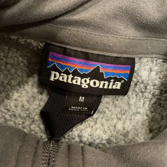 Men’s grey Patagonia size M quarter zip
